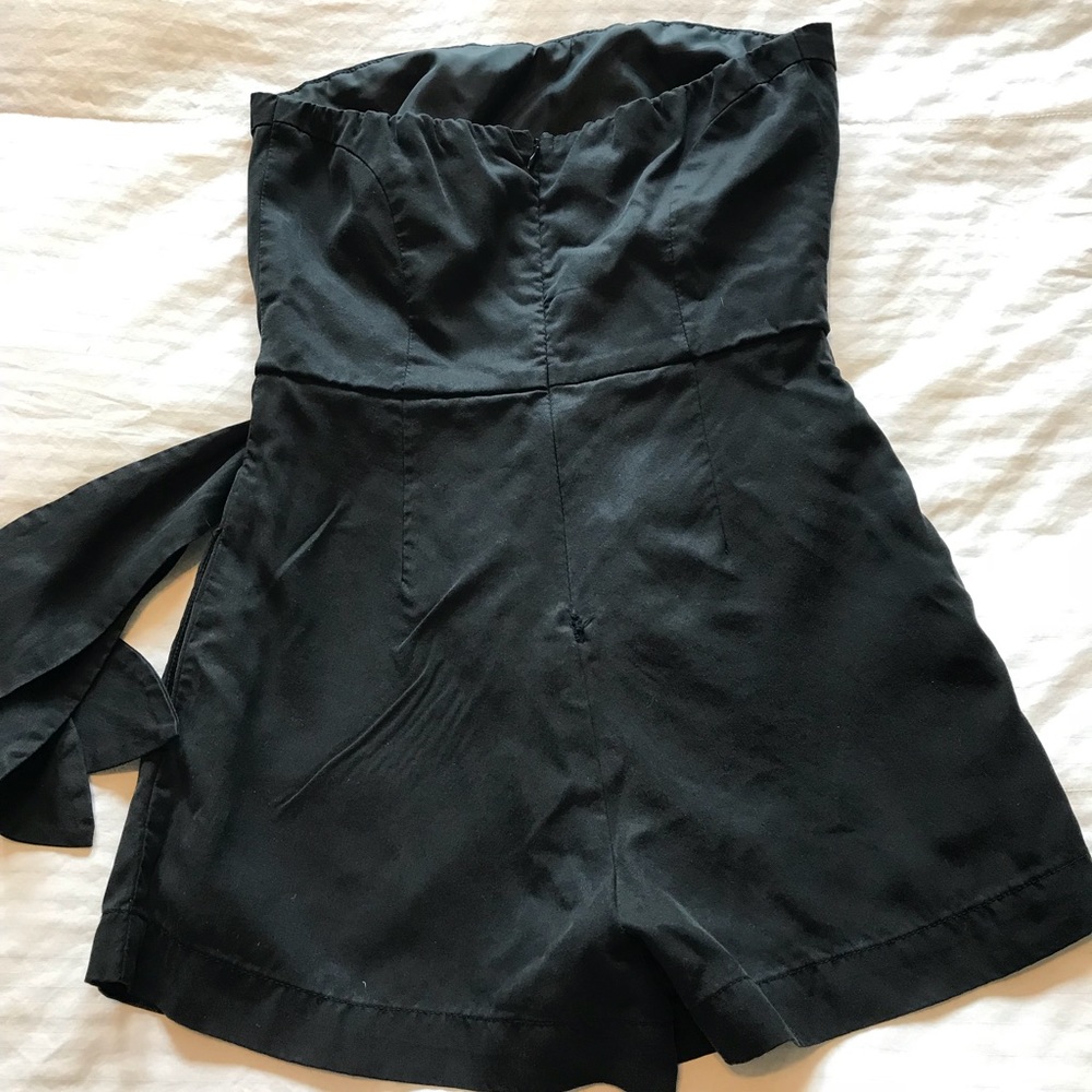 Romper - Picture 3 of 4